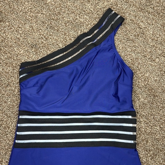 Cupshe Blue One Shoulder One Piece Swimsuit Women's Size Extra Small XS NWT - Picture 2 of 8